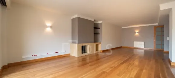 3 Schlafzimmer Wohnung in Porto, Portugal, Nr. 97393 5