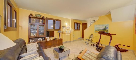 7 Schlafzimmer Villa in Orbassano, Italy, Nr. 318732 26