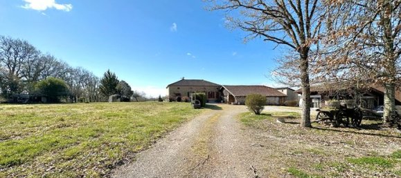 5 bedrooms Castles in Mont-de-Marsan, France No. 300329 18