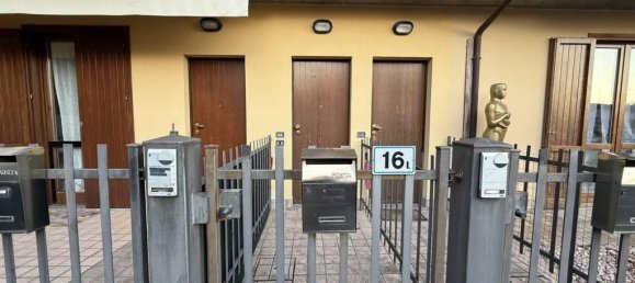 3-Zimmer Penthouse in Viadanica, Italy, Nr. 38747 35