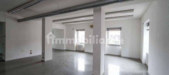 5-salle Propriété commerciale à Mapello, Italy No. 312365 3