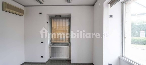 5-salle Propriété commerciale à Mapello, Italy No. 312365 15