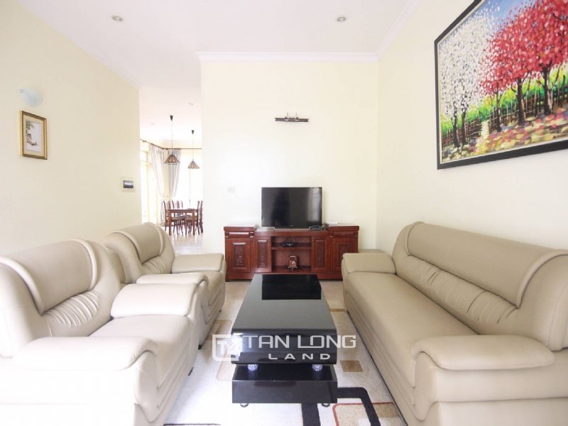 4 غرف نوم فيلا في Tay Ho, Vietnam رقم 765