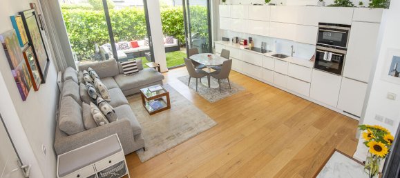 2 bedrooms Apartment in London, United Kingdom No. 14067 2