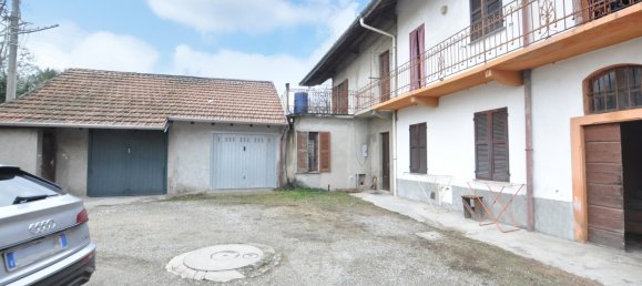Studio in Besnate, Italy No. 354589 11