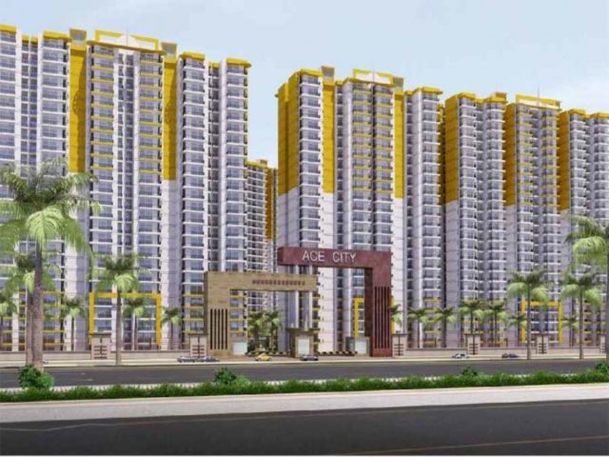 2 bedrooms House in Noida, India No. 66932