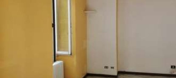 3 rooms Apartment in Como, Italy No. 6809 4