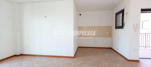 4-salle Penthouse à Brescia, Italy No. 7624 6