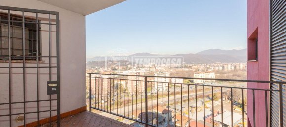 4-salle Penthouse à Brescia, Italy No. 7624 11