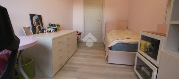 4 rooms Apartment in Rho, Italy No. 53824 10