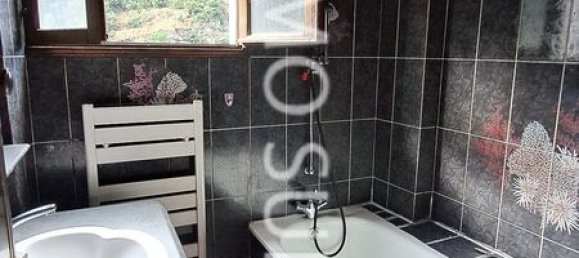 Casa de 4 dormitorios en Livet-et-Gavet, France No. 338238 5