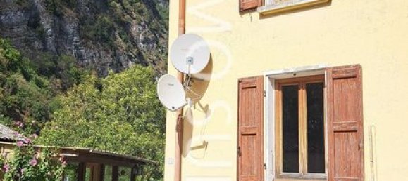 Casa de 4 dormitorios en Livet-et-Gavet, France No. 338238 11