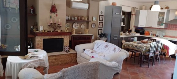 3 bedrooms Villa in Ciminna, Italy No. 335281 4