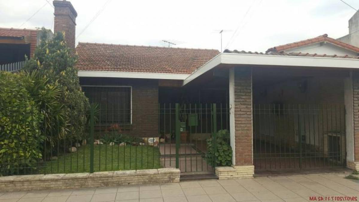 3 غرف نوم منزل في Lomas de Zamora, Argentina رقم 2928