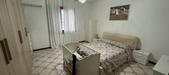 4 rooms Villa in Mirandola, Italy No. 268847 4