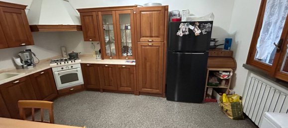 4 rooms Villa in Mirandola, Italy No. 268847 3