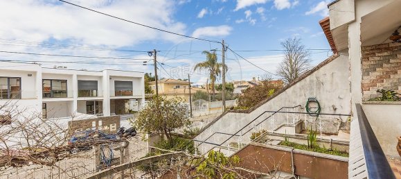 4 bedrooms House in Corroios, Portugal No. 188557 18