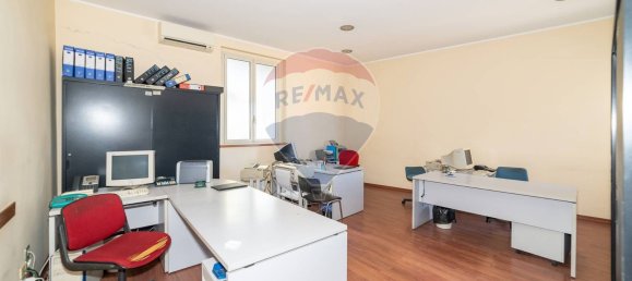 Propiedad comercial en Paternò, Italy 1300 m² No. 109529 17