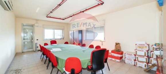 Propiedad comercial en Paternò, Italy 1300 m² No. 109529 26