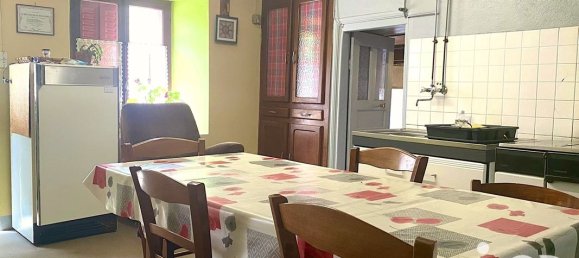 5 bedrooms House in Puy-de-Dome, France No. 288841 11