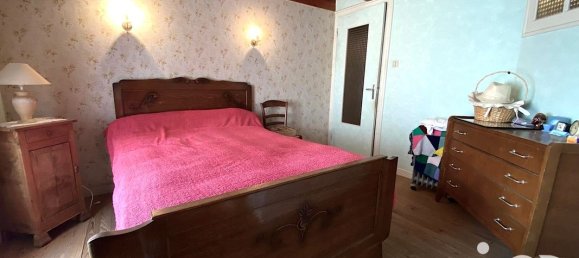 5 bedrooms House in Puy-de-Dome, France No. 288841 5