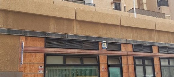 Propriété commerciale à Las Palmas De Gran Canaria, Spain 74m² No. 67316 3