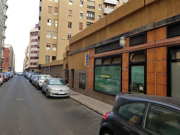 Propriété commerciale à Las Palmas De Gran Canaria, Spain 74m² No. 67316