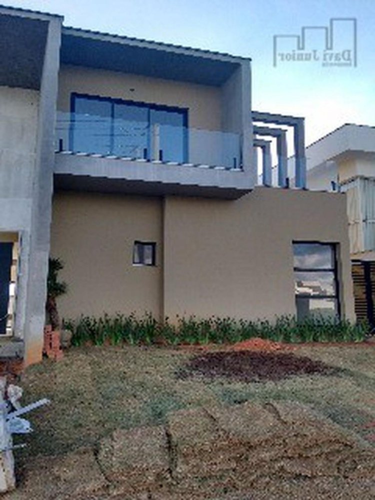 4 bedrooms House in Sao Paulo, Brazil No. 442655