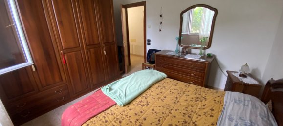6 rooms Villa in Ravenna, Italy No. 80373 10