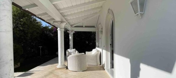 8 rooms Villa in Pietrasanta, Italy No. 40604 6