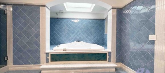 8 rooms Villa in Pietrasanta, Italy No. 40604 37