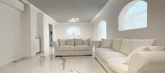 8 rooms Villa in Pietrasanta, Italy No. 40604 23