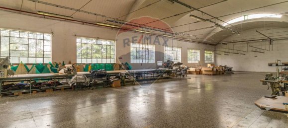 4 rooms Commercial property in Borgomanero, Italy No. 56279 39