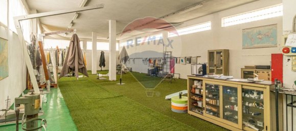 4 rooms Commercial property in Borgomanero, Italy No. 56279 25