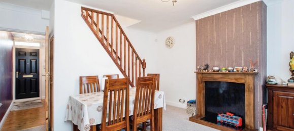 3 bedrooms House in Watford, United Kingdom No. 6058 3