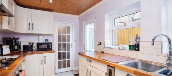 3 bedrooms House in Watford, United Kingdom No. 6058 13