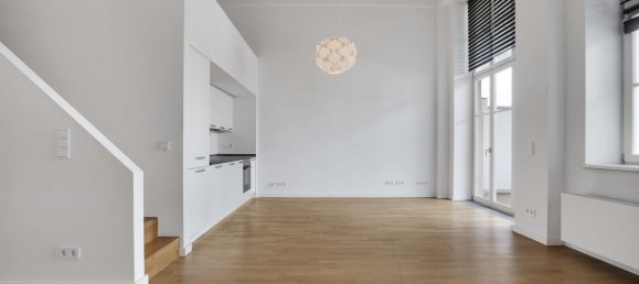 Квартира с 1 спальней в Лихтерфельде, Германия № 291461 3