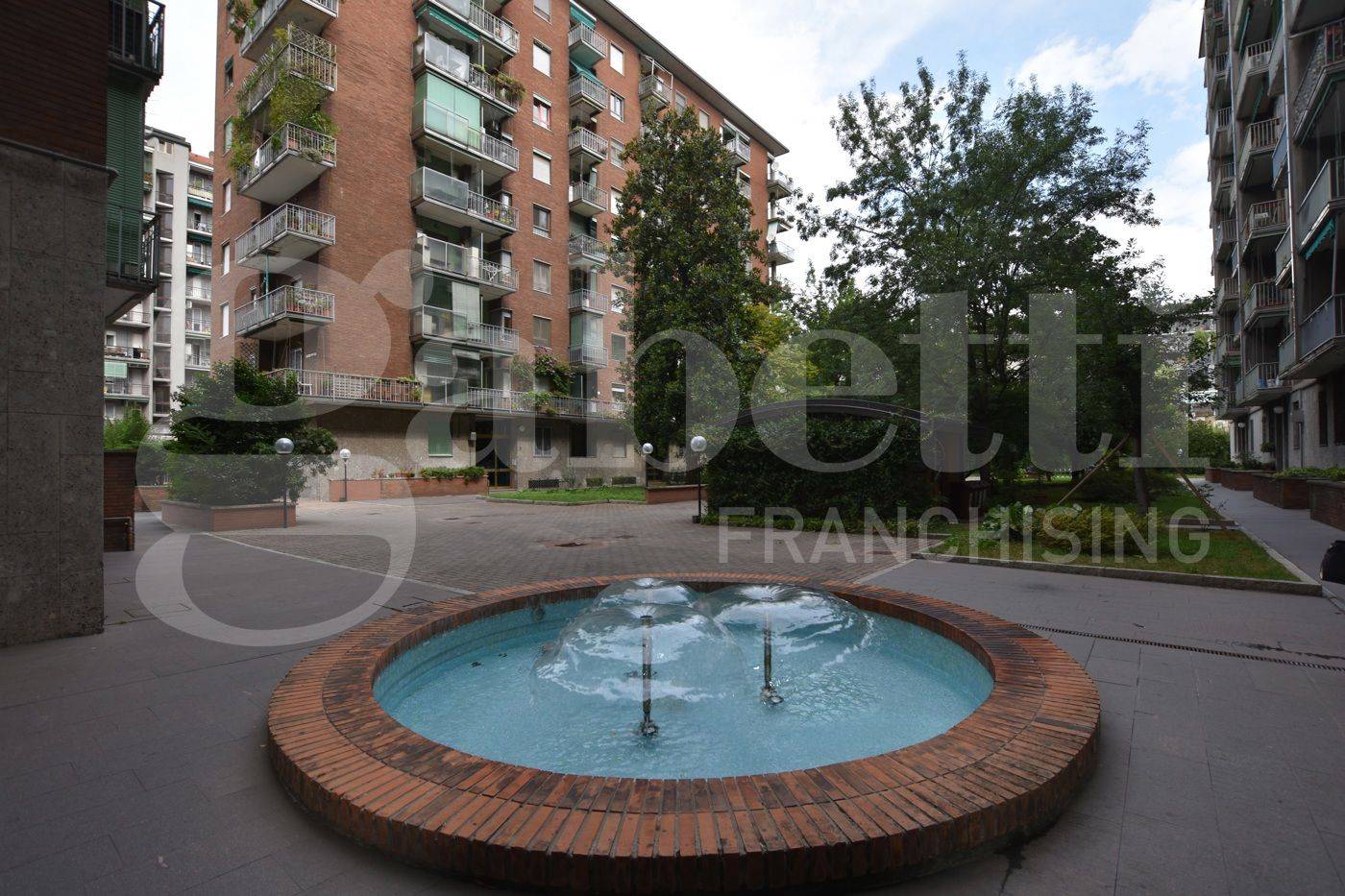 1 Schlafzimmer Wohnung in Milan, Italy, Nr. 377218