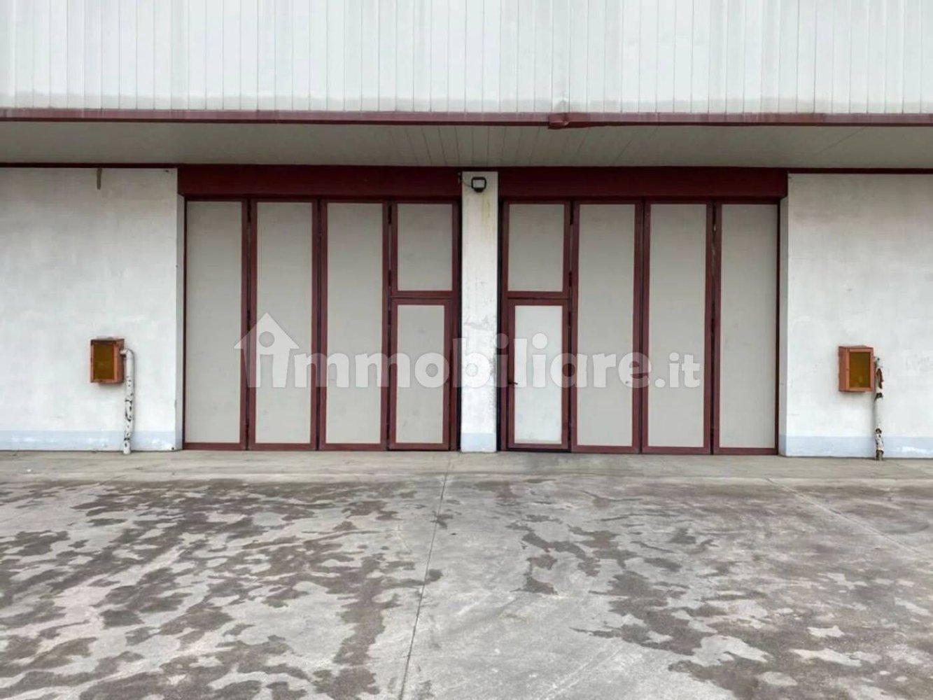 1 room Warehouse in Dello, Italy No. 263853