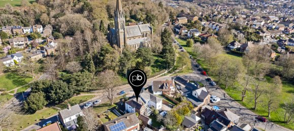 3 bedrooms House in Redhill, United Kingdom No. 1015 19