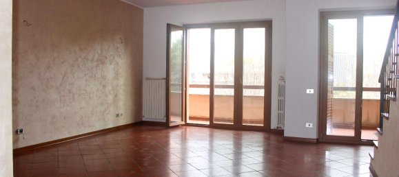 4 rooms House in Ancona, Italy No. 34123 36