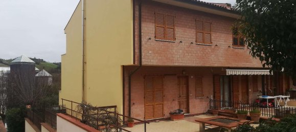 4 rooms House in Ancona, Italy No. 34123 47