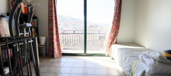 Casa de 4 habitaciónes en Palagonia, Italy No. 230991 15