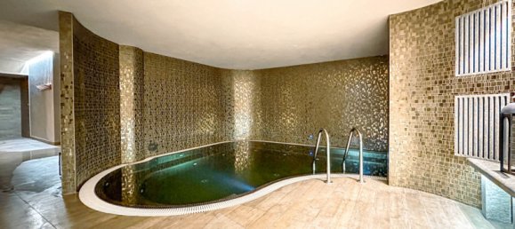 250m² Commercial property in Alagna Valsesia, Italy No. 84040 9