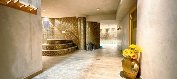 250m² Commercial property in Alagna Valsesia, Italy No. 84040 18