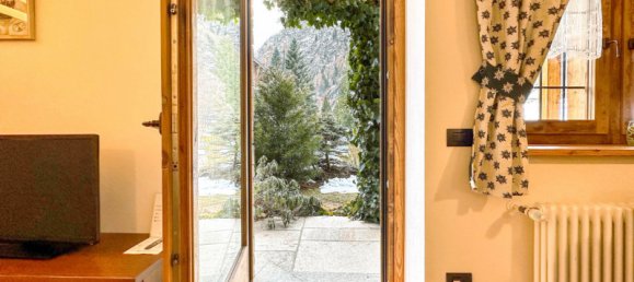 250m² Commercial property in Alagna Valsesia, Italy No. 84040 50