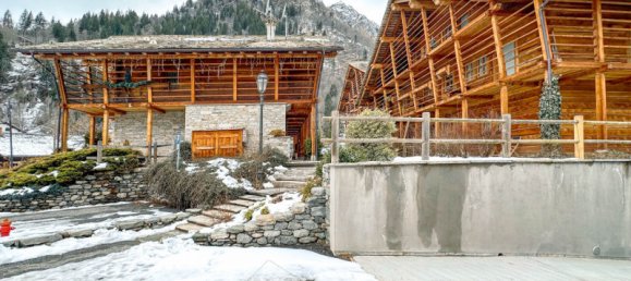 250m² Commercial property in Alagna Valsesia, Italy No. 84040 37