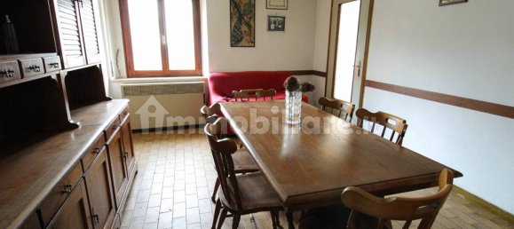 3 bedrooms House in Illasi, Italy No. 263115 5