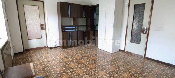 3 bedrooms House in Illasi, Italy No. 263115 9