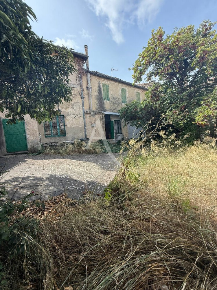 5 bedrooms House in Vauvert, France No. 354322